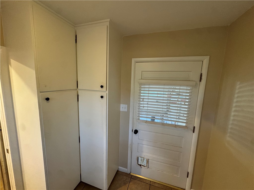 Kellie Acres - Residential Lease