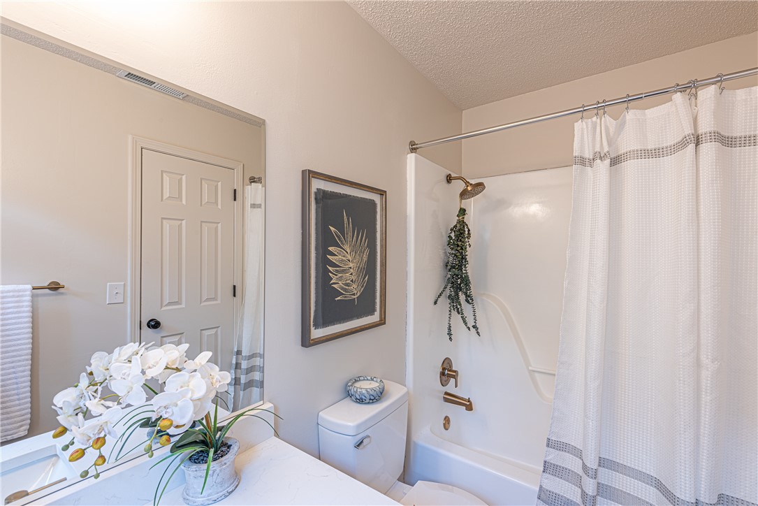 Walnut Heights - Residential