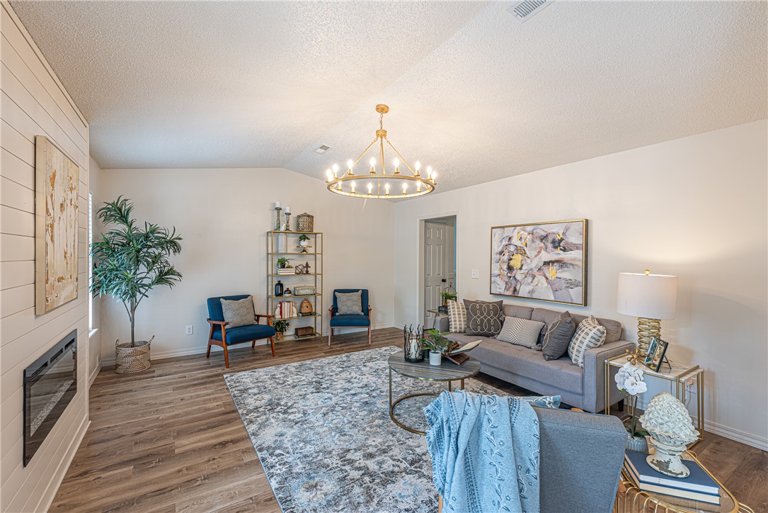 Walnut Heights - Residential