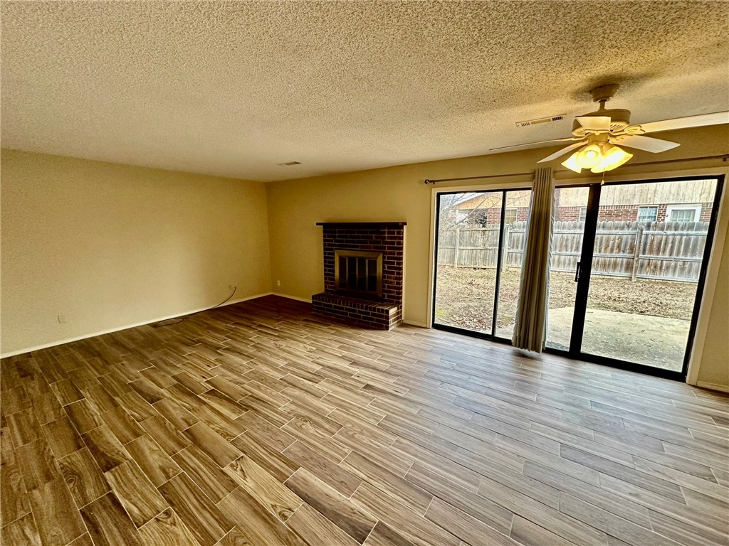 SUNDANCE ACRES PH 4-ROGERS - Residential Lease