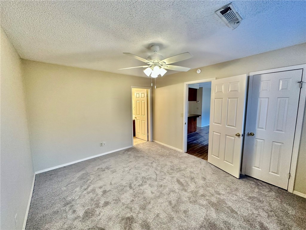 SUNDANCE ACRES PH 4-ROGERS - Residential Lease