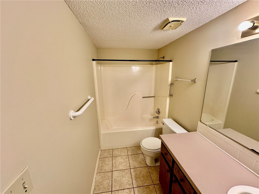 SUNDANCE ACRES PH 4-ROGERS - Residential Lease