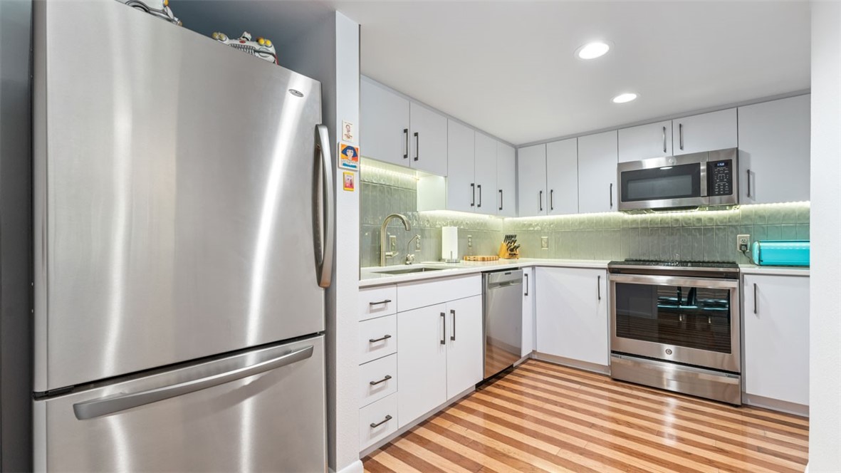 Tomlyn Valley - Residential