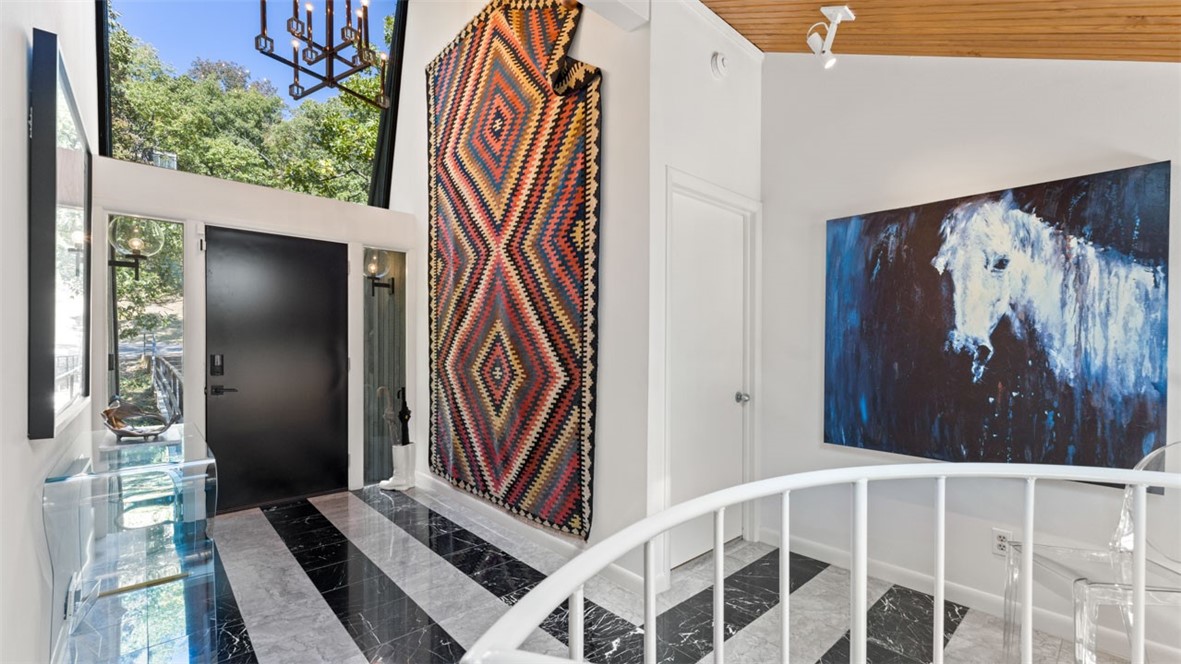 Tomlyn Valley - Residential