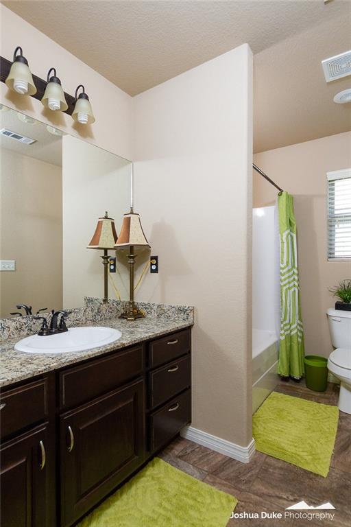 Cobblestone - Residential Lease