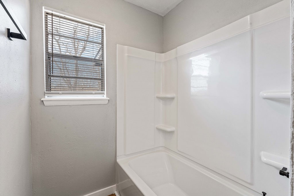 Olivewood Sub Unit 2 Rogers - Residential