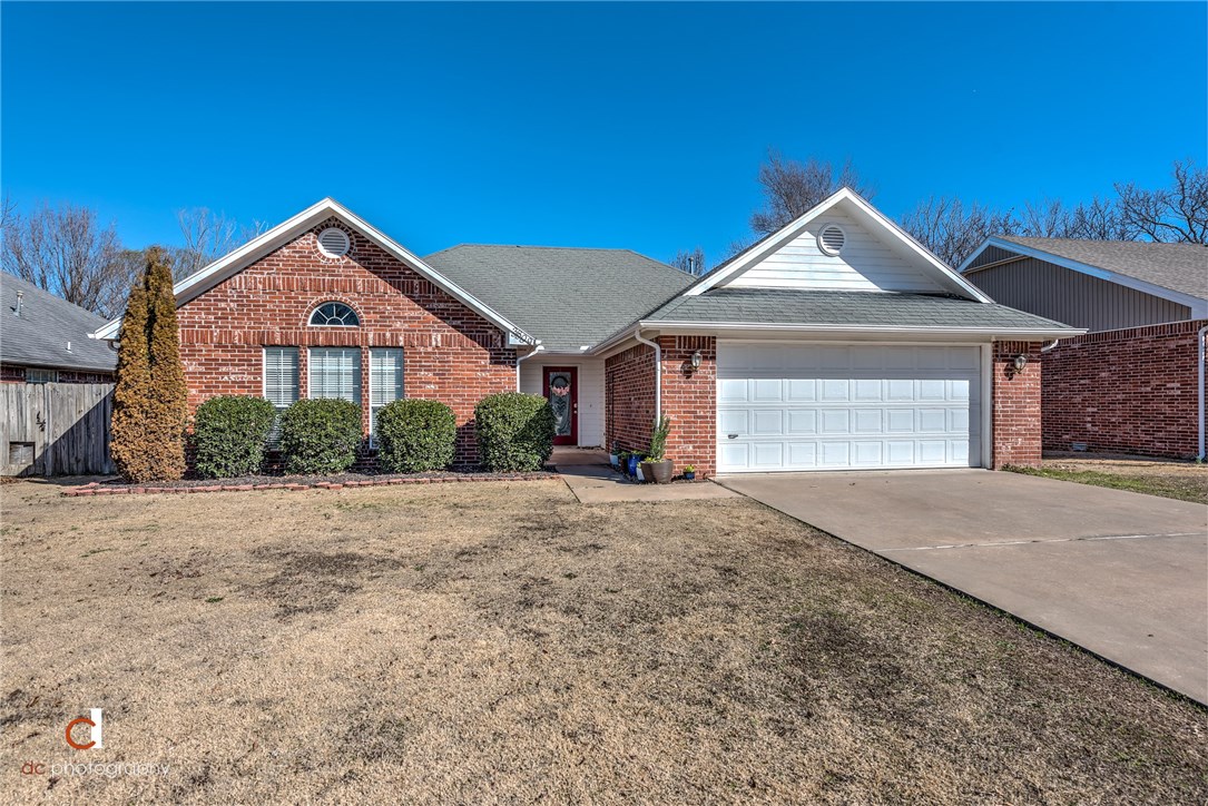 Location, Location, Location! This meticulously maintained, all brick, move-in-ready home is centrally located near I-540 and Walnut, just behind the Scottsdale Shopping Center. The home features an open floorplan with spacious bedrooms and large walk-in closets. Vaulted ceilings, surround sound and beautiful hardwood floors make the living space perfect for entertaining! Or, take your guests outside and enjoy the oversized patio and large, flat, private backyard. Buyer can move in with confidence because the seller is even offering a paid one year home warranty from 2-10 Home Warranty Company! Schedule a showing today to see this one for yourself, you’ll be glad you did!