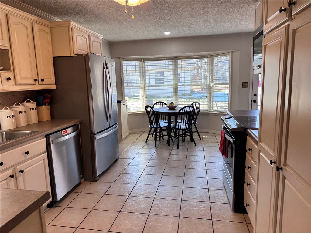 Woodridge Estates - Residential