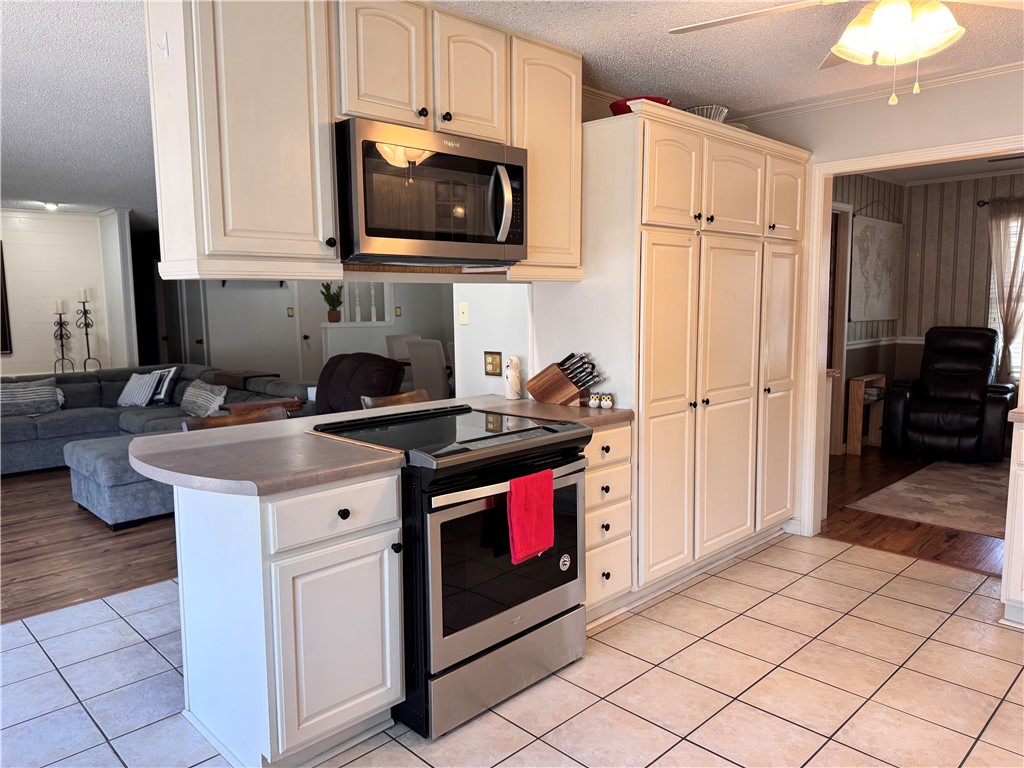 Woodridge Estates - Residential