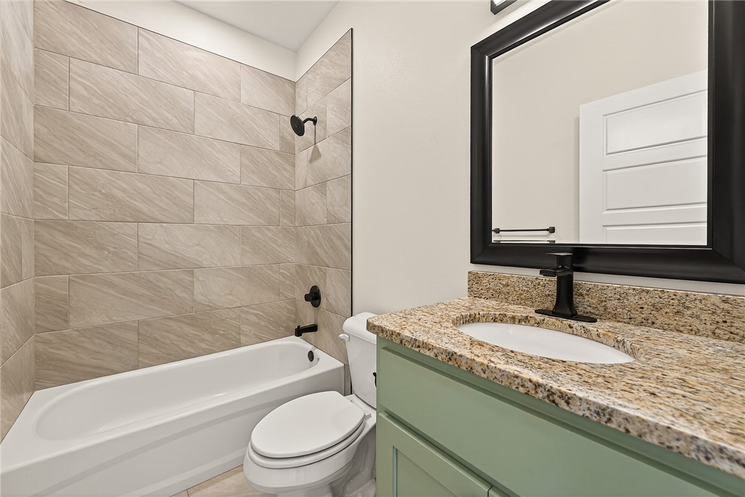 Legendary Sub Ph Ii D Springdale - Residential