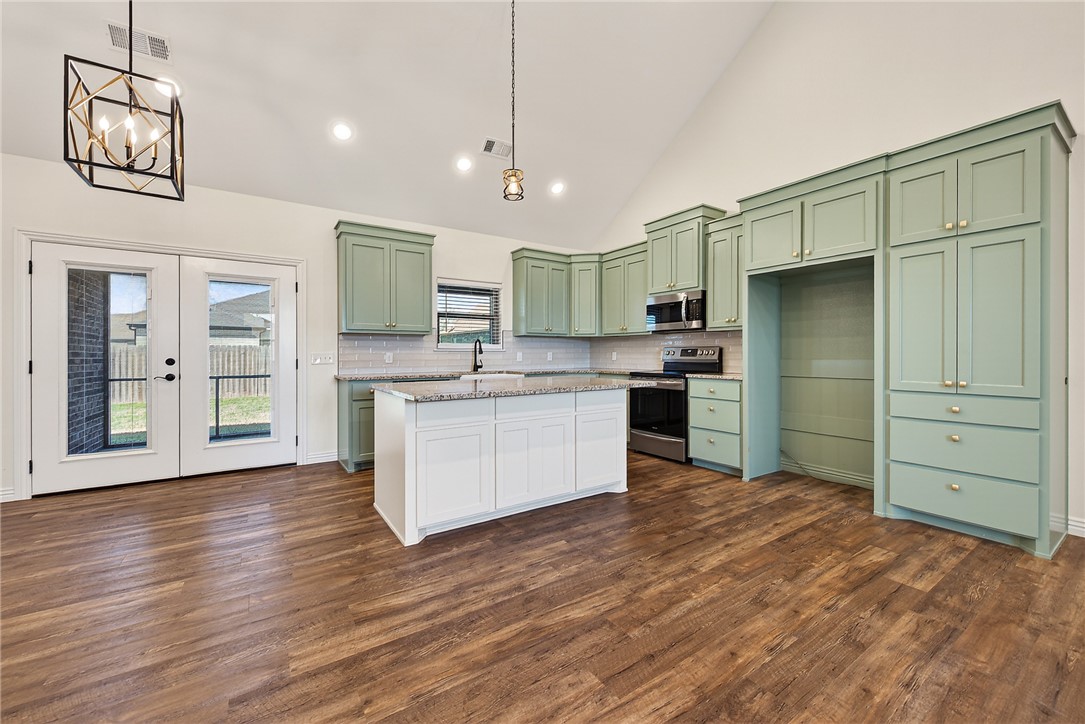 Legendary Sub Ph Ii D Springdale - Residential