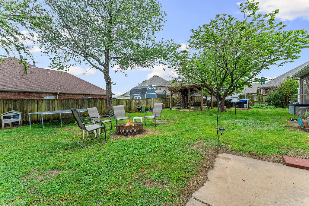 Maloree Woods Add Siloam Spgs - Residential