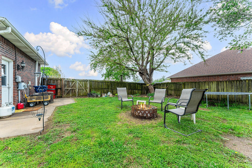 Maloree Woods Add Siloam Spgs - Residential