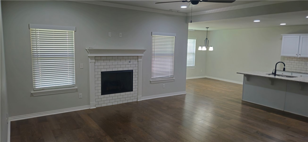 Summer View - Residential Lease