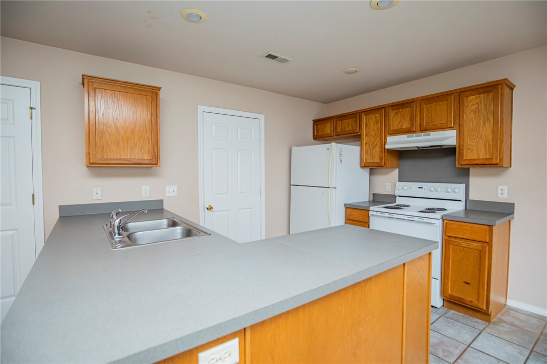 Georgian Place - Residential Lease