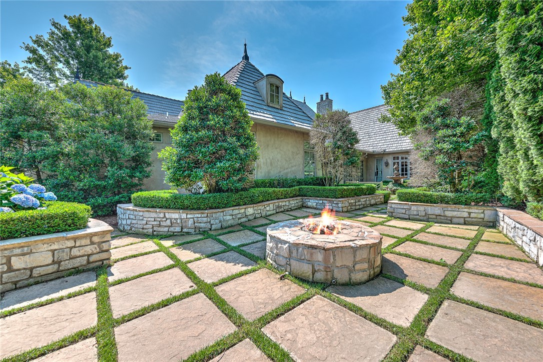 Pinnacle - Residential