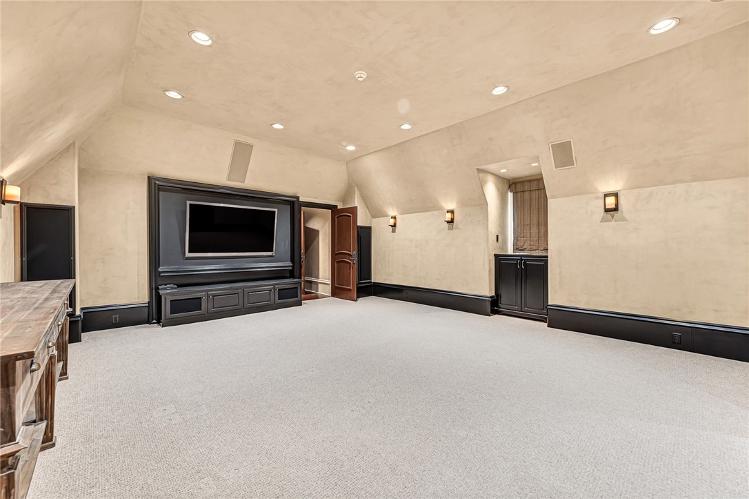 Pinnacle - Residential