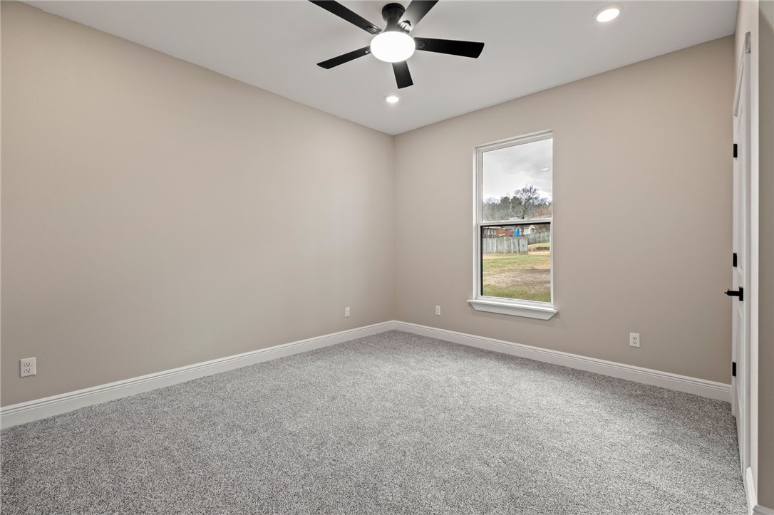 NORTH HILLS - Residential