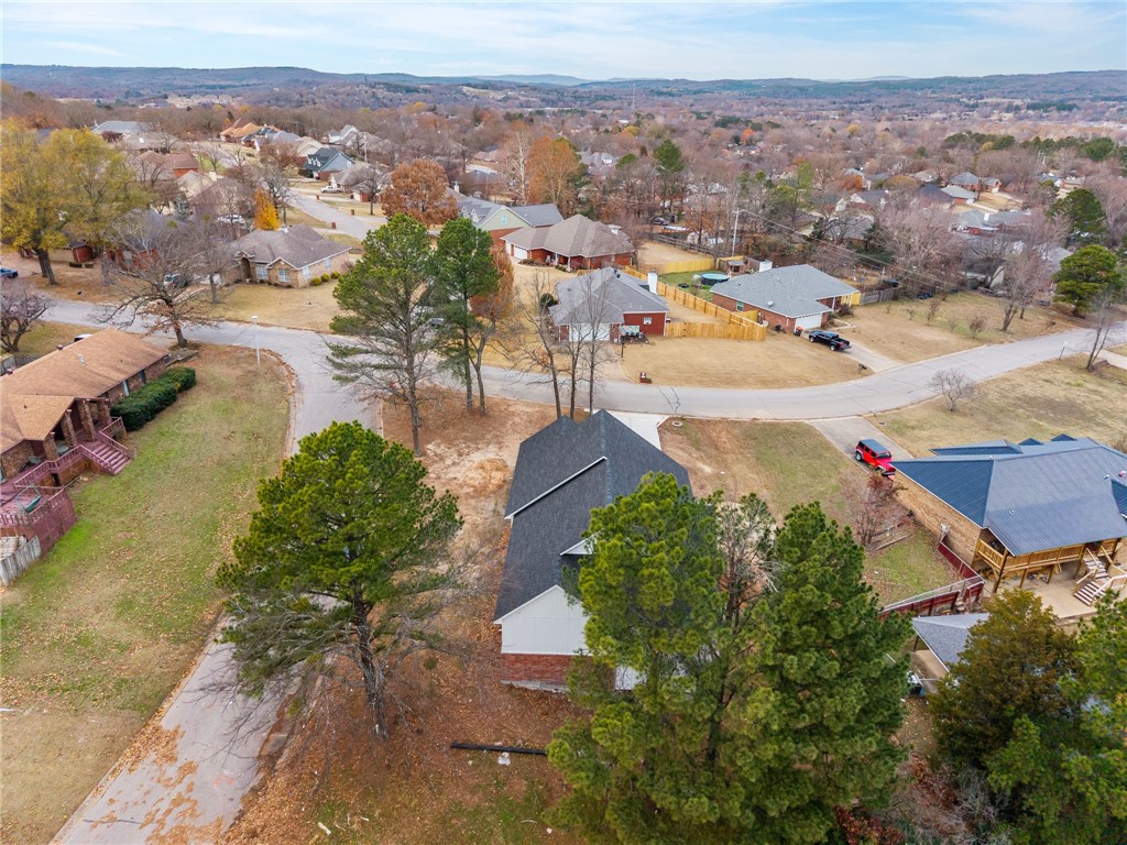 NORTH HILLS - Residential