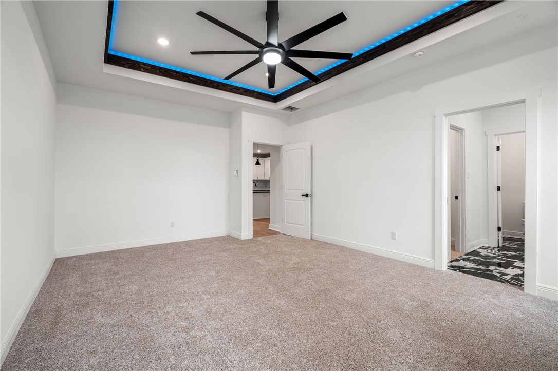 NORTH HILLS - Residential