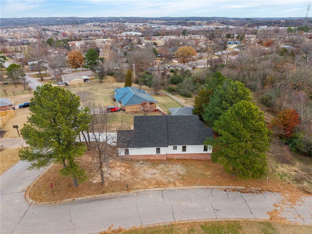 NORTH HILLS - Residential