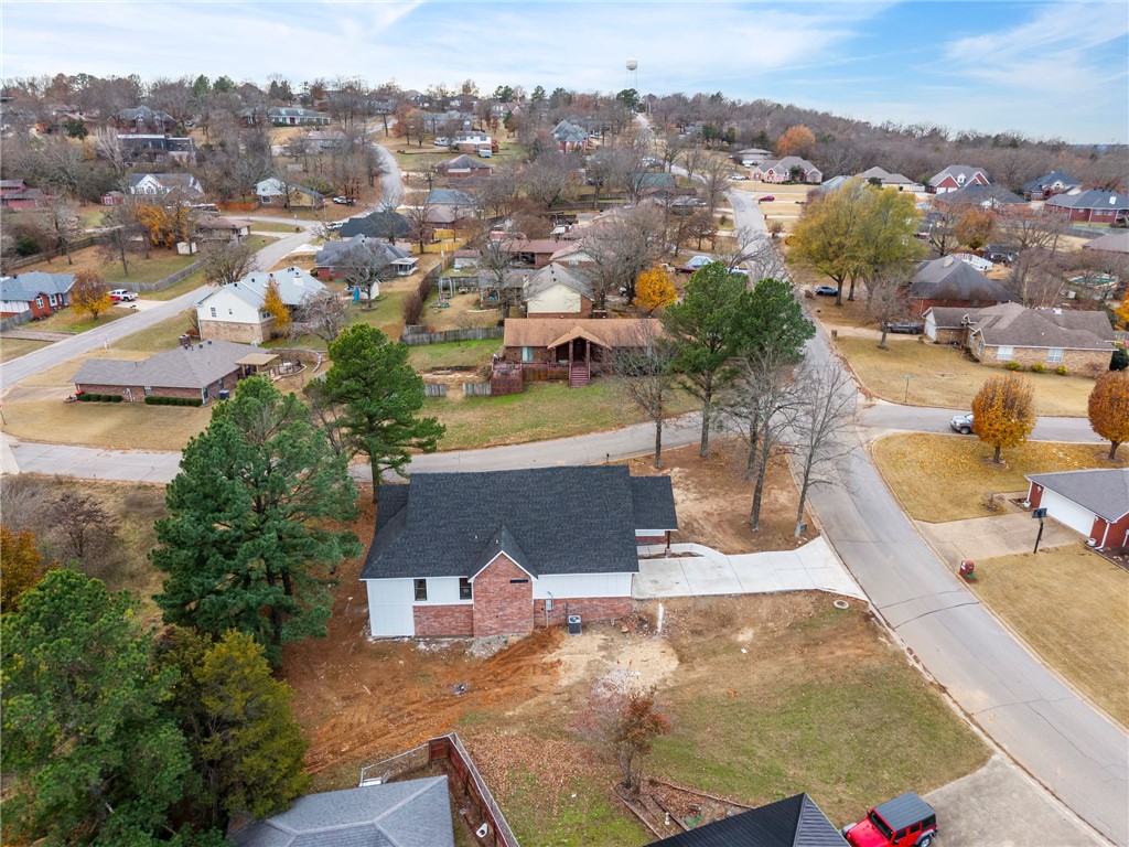 NORTH HILLS - Residential