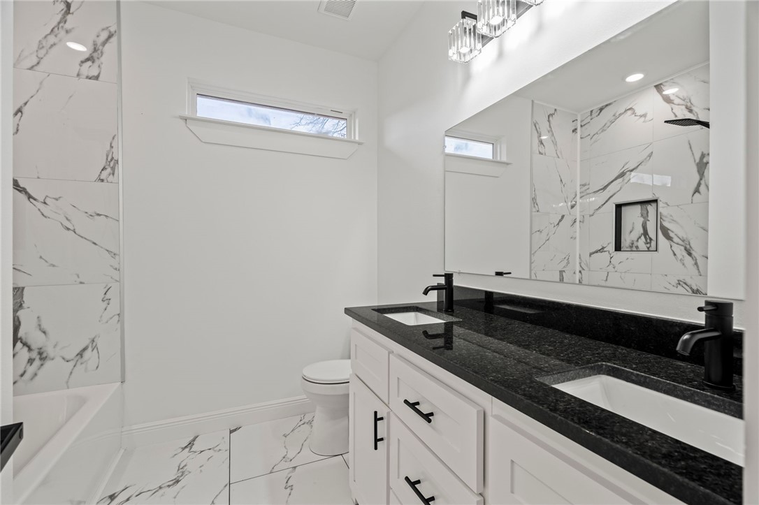 NORTH HILLS - Residential