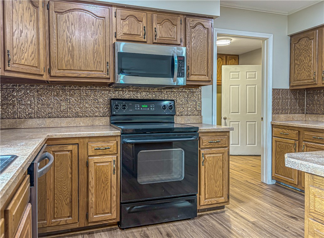 Rainbow Crossing - Residential