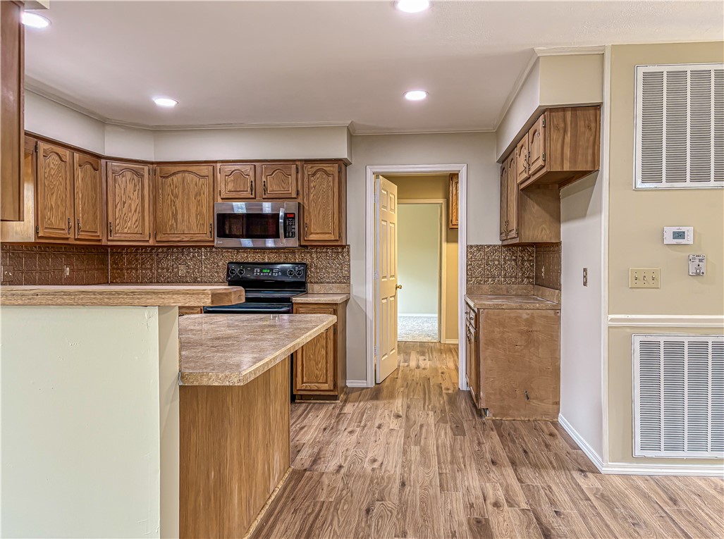 Rainbow Crossing - Residential