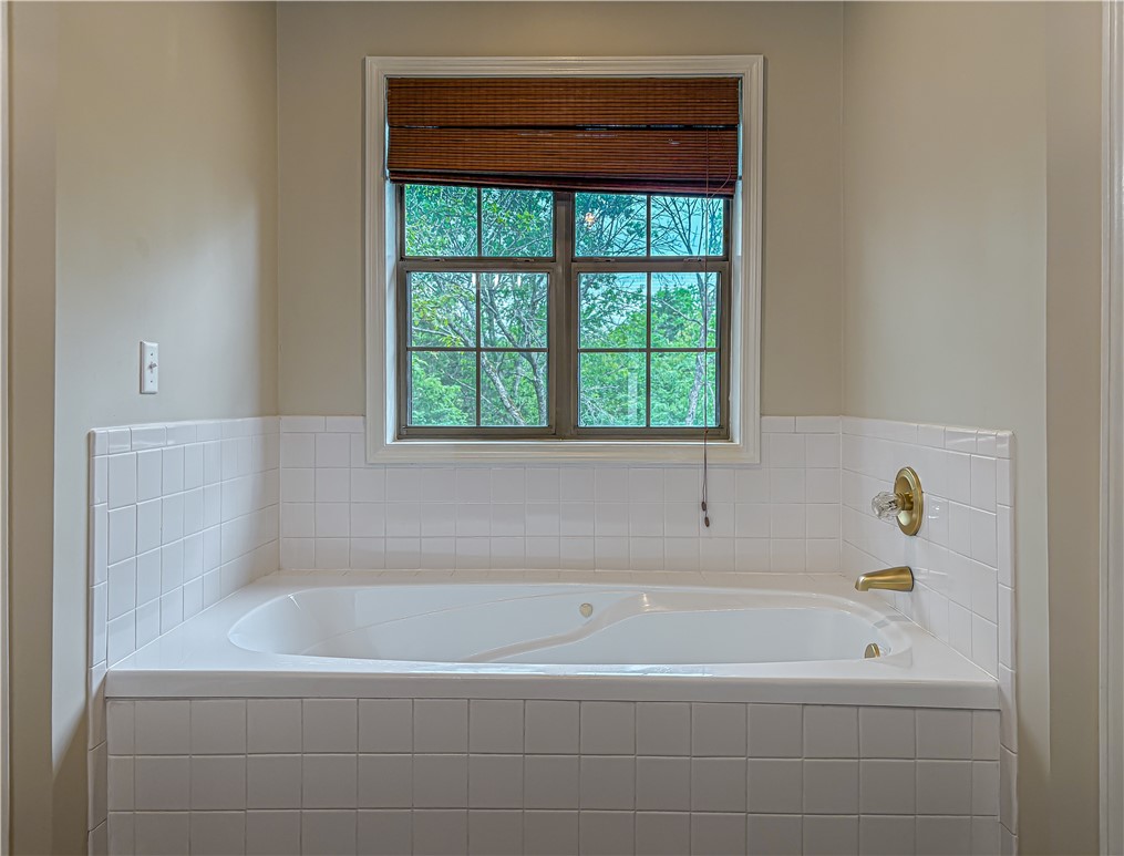 Rainbow Crossing - Residential