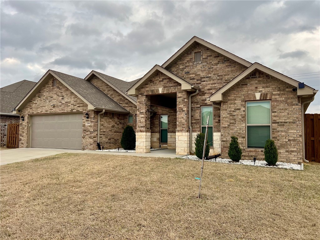 Pines Ph I, The Centerton - Residential Lease