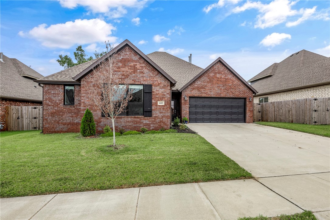 OSAGE HILLS SUB PH 1-BENTONVILLE - Residential