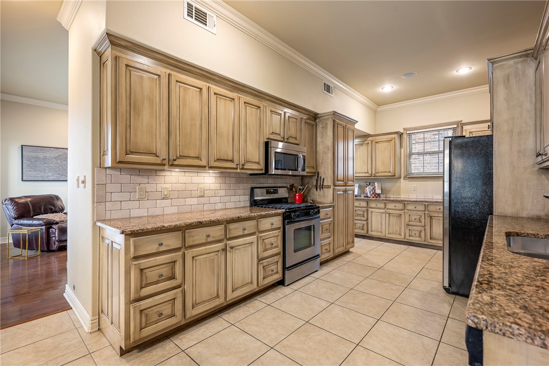 Peaks Ph Ii, The Rogers - Residential