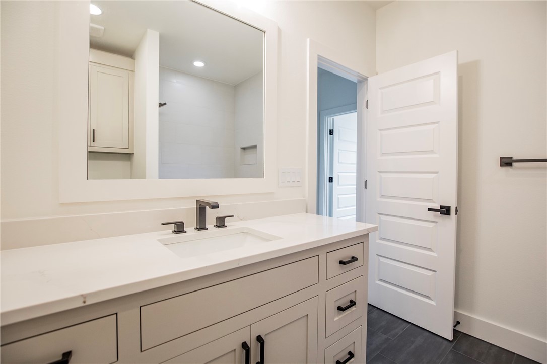 Shadow Valley Pud Ph Vii Rogers - Residential