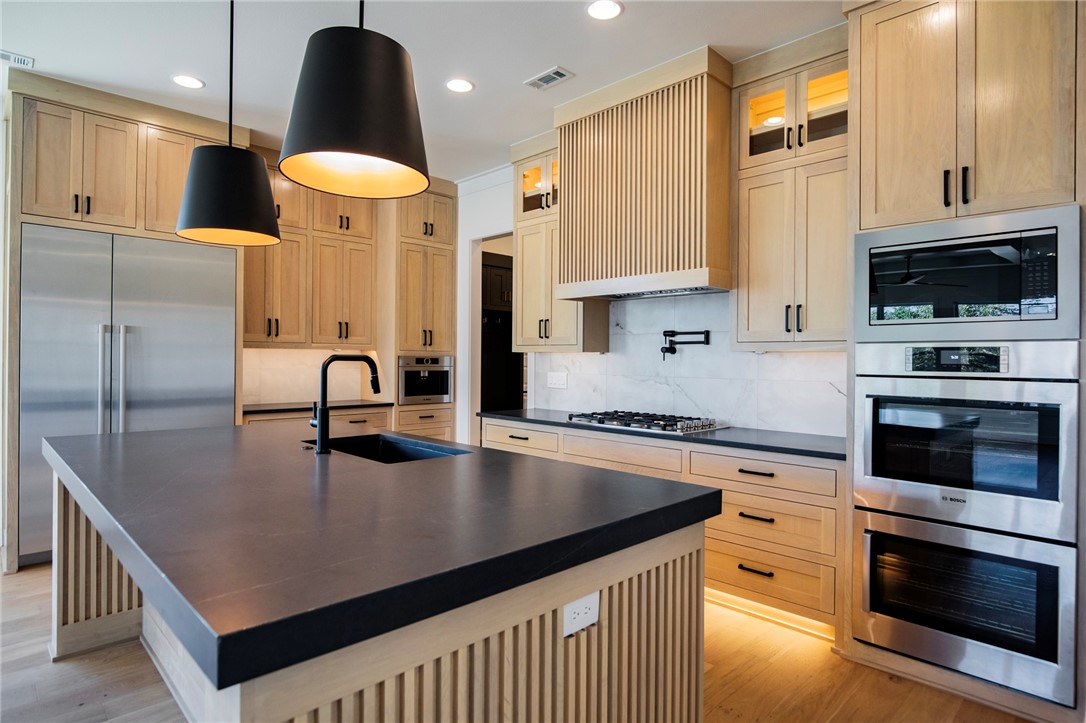 Shadow Valley Pud Ph Vii Rogers - Residential