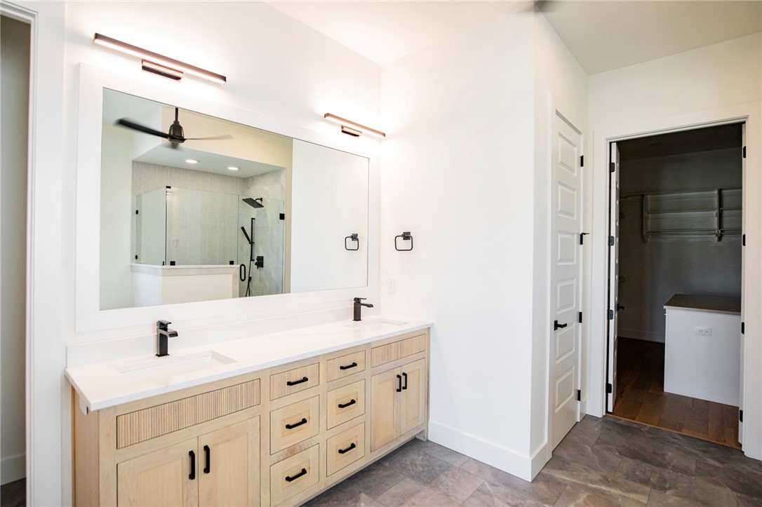 Shadow Valley Pud Ph Vii Rogers - Residential