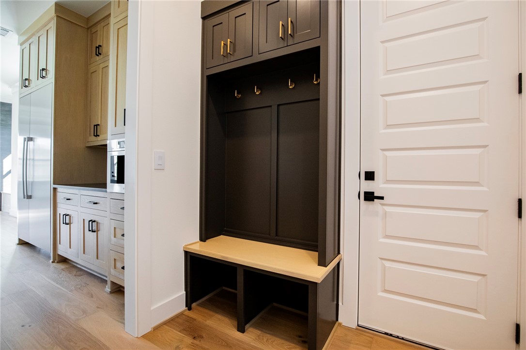 Shadow Valley Pud Ph Vii Rogers - Residential