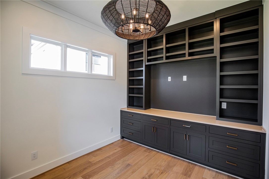 Shadow Valley Pud Ph Vii Rogers - Residential