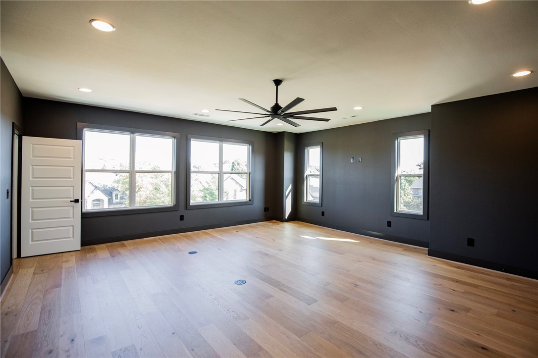 Shadow Valley Pud Ph Vii Rogers - Residential