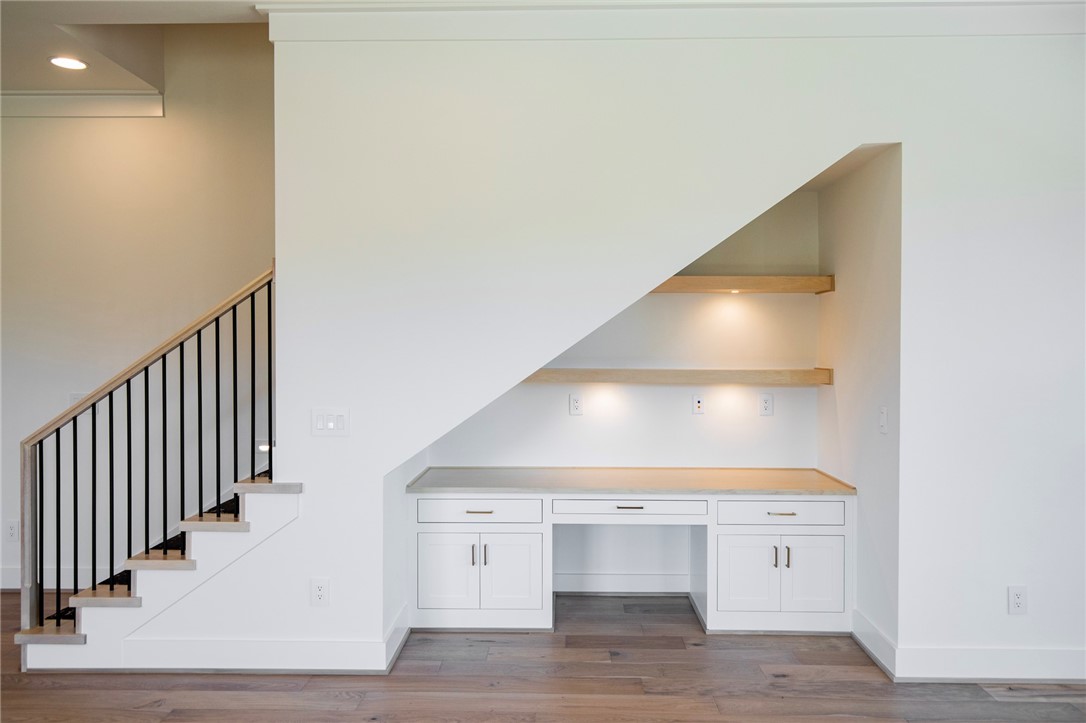 Shadow Valley Pud Ph Vii Rogers - Residential