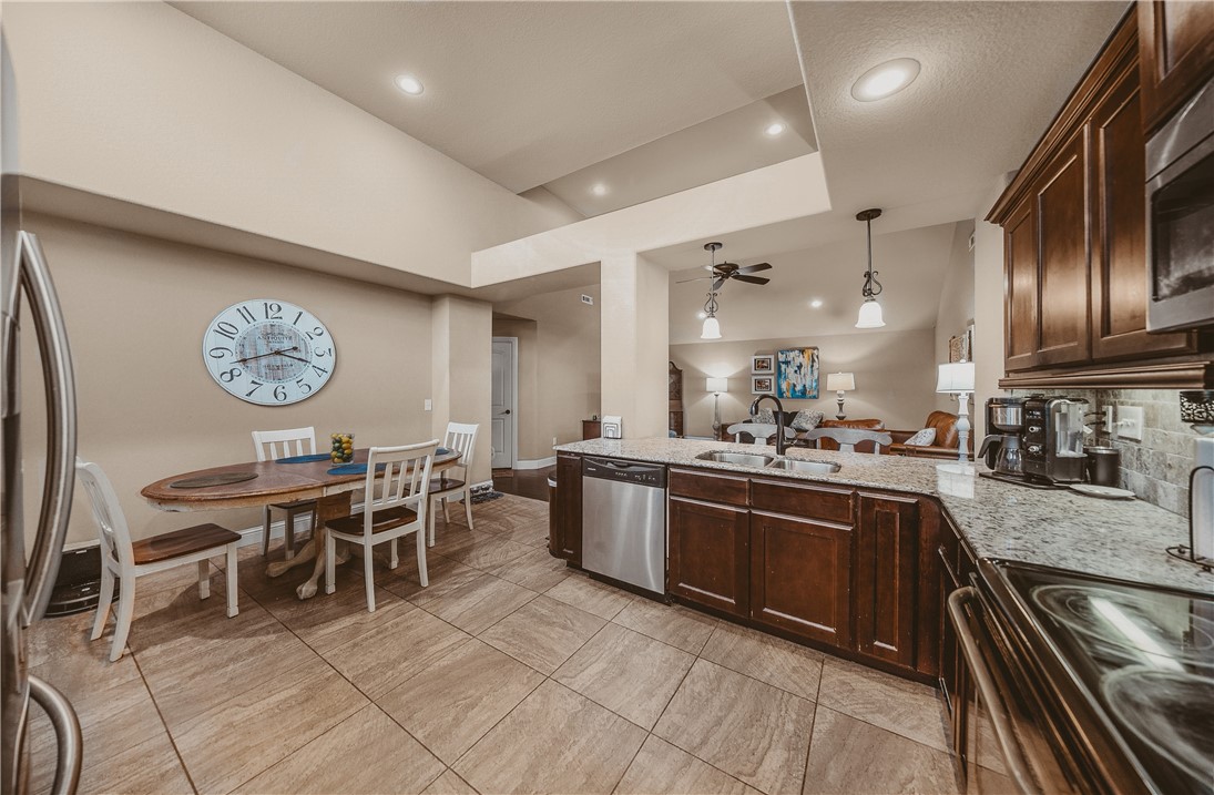 Stone Meadow Add Bentonville - Residential