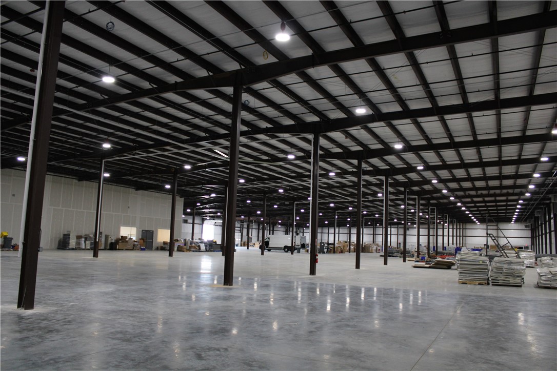 Tontitown Outlots - Commercial Lease