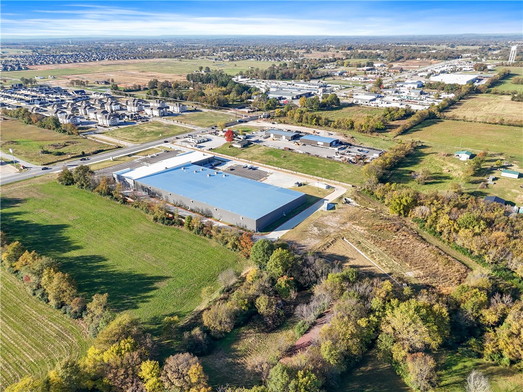 Tontitown Outlots - Commercial Lease