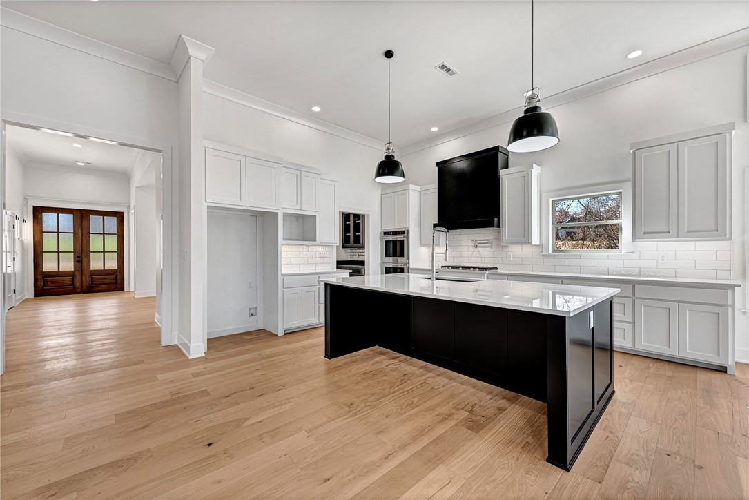 Bluffs Sub, The Bentonville - Residential