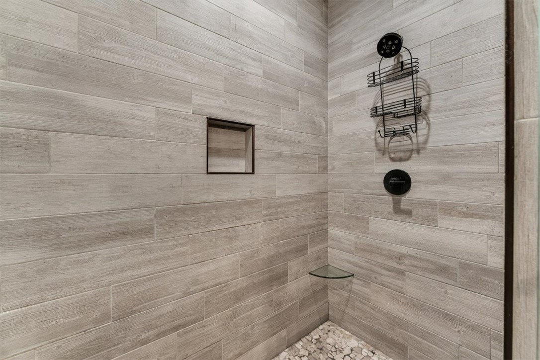 Longview Sub Bvv - Residential