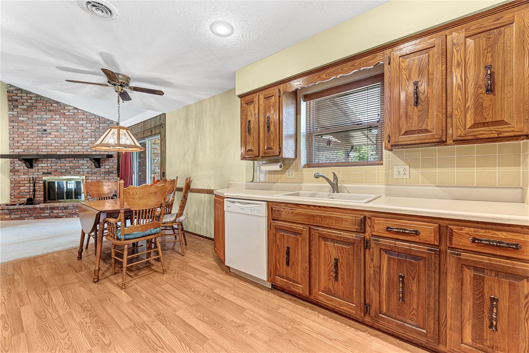 Rosewood Add Rogers - Residential