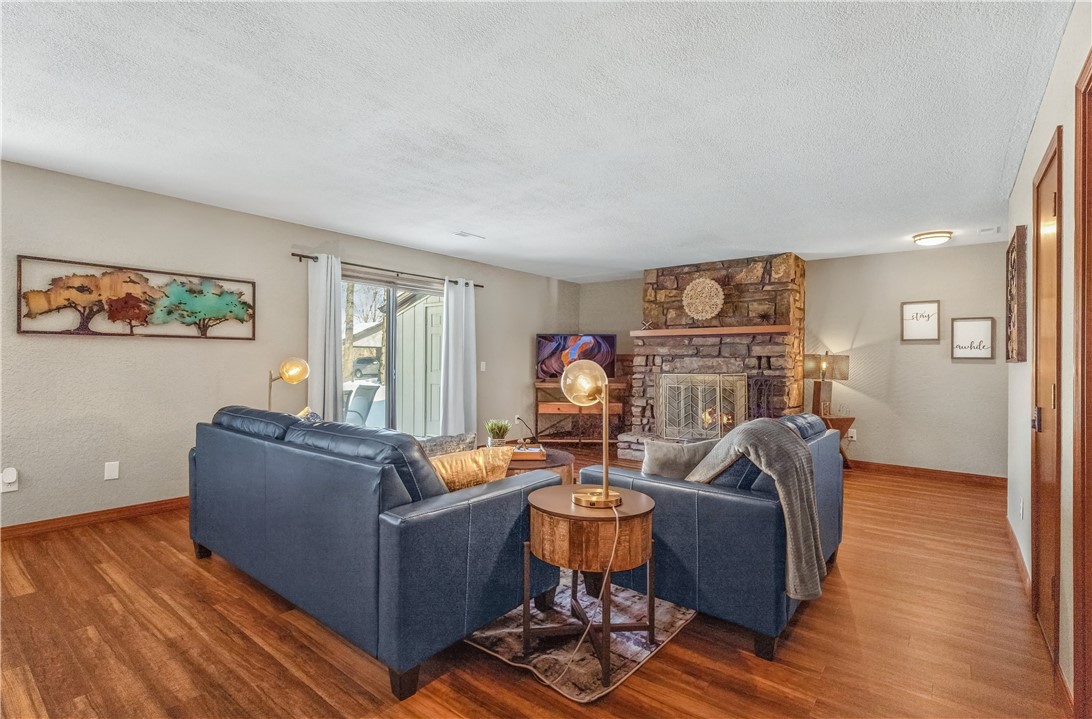 Brompton Courts Bvv - Residential Lease