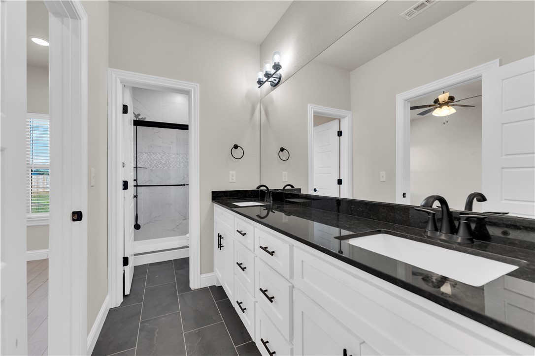 Givens Place Pea Ridge - Residential