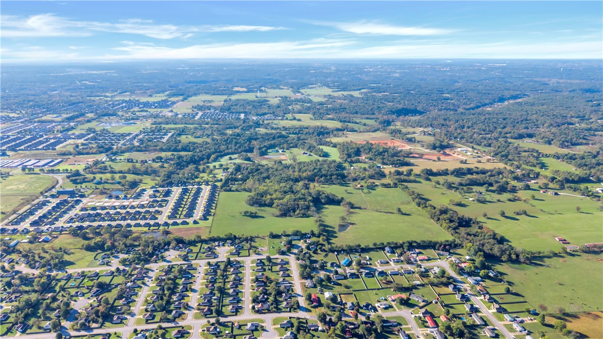 Givens Place Pea Ridge - Residential