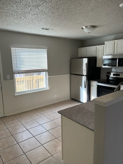 Youngs Add Bentonville - Residential Lease